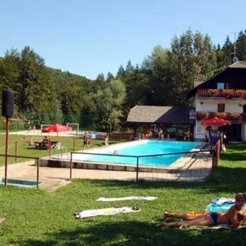 
				Srečanje zaposlenih v URSIKS oziroma letne igre sindikata - Trebnje 2023		